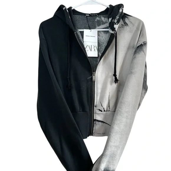 NWT. Zara Two-Tone Black and Gray Women's Cropped Hoodie. Size S. - Picture 3 of 5